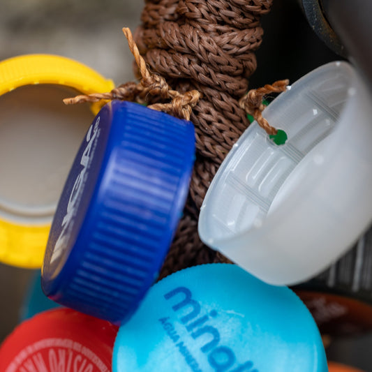 Marcos China Recycled Bottle Cap Rope Shaker