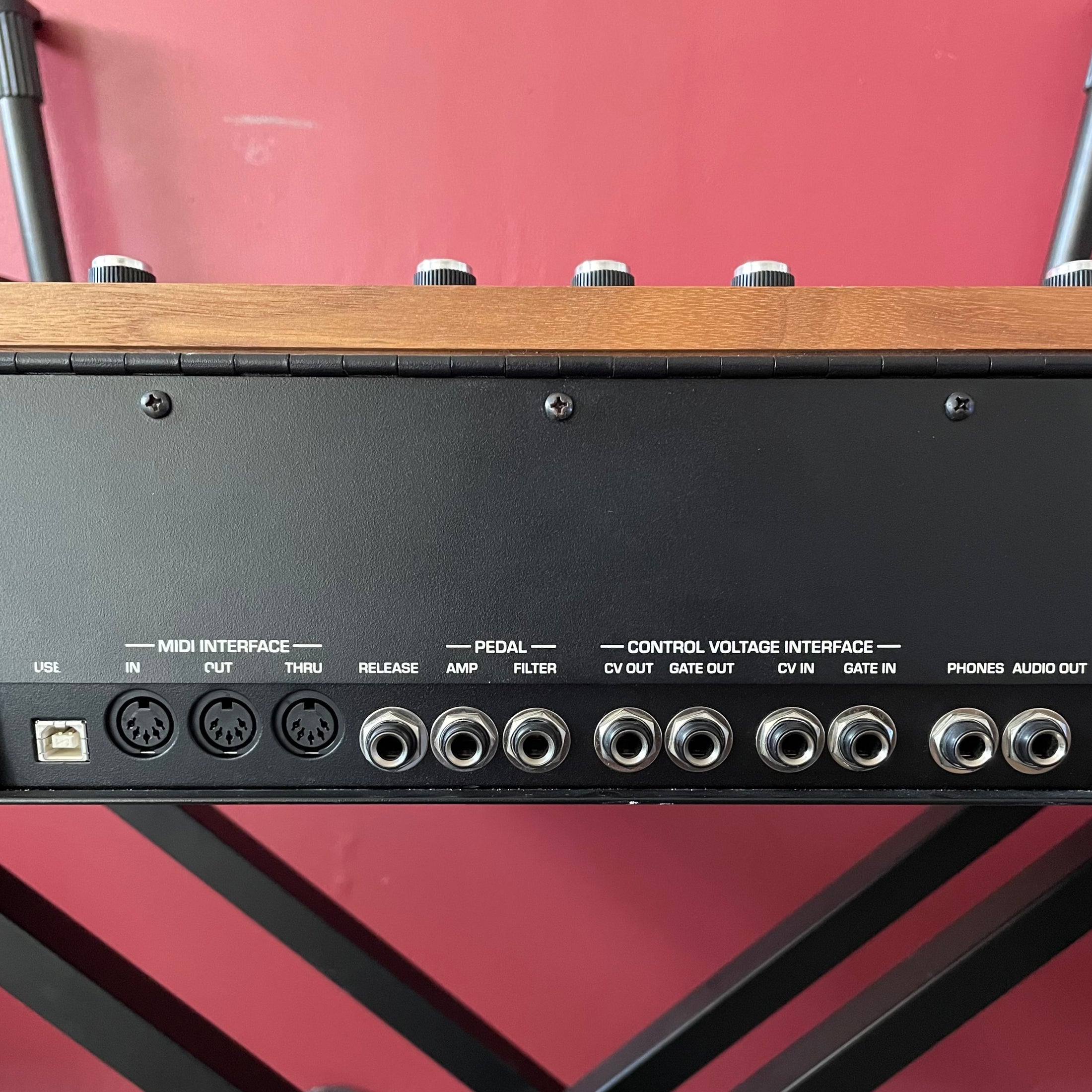 Sequential Prophet-10 Rev4 Analog 10-Voice Polyphonic Synthesizer (studio demo unit)