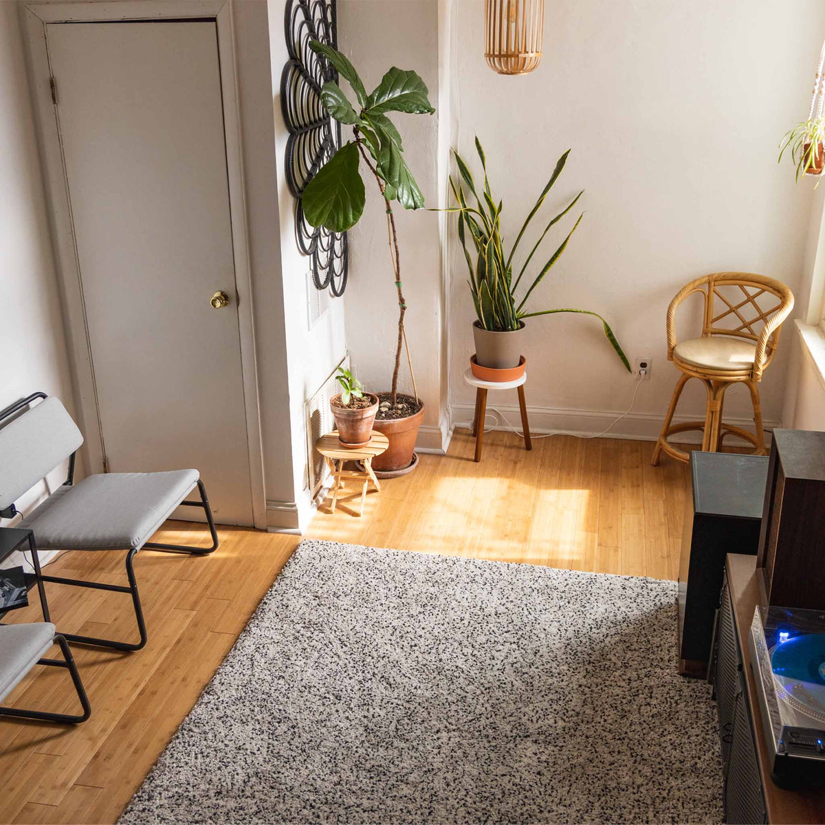 BridgeSet Studio living room