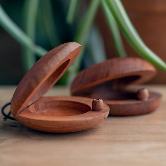 Wood Castanet